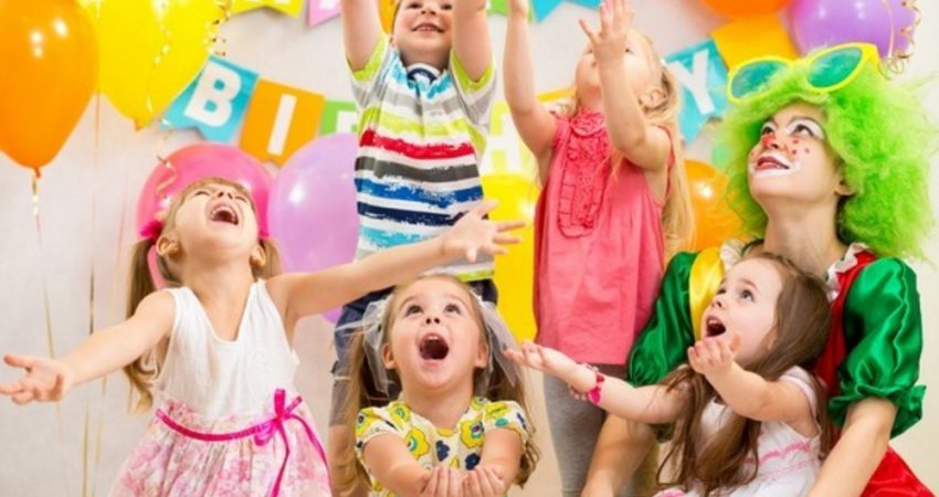 Organiza la mejor fiesta infantil de superhéroes y deja a los niños  boquiabiertos